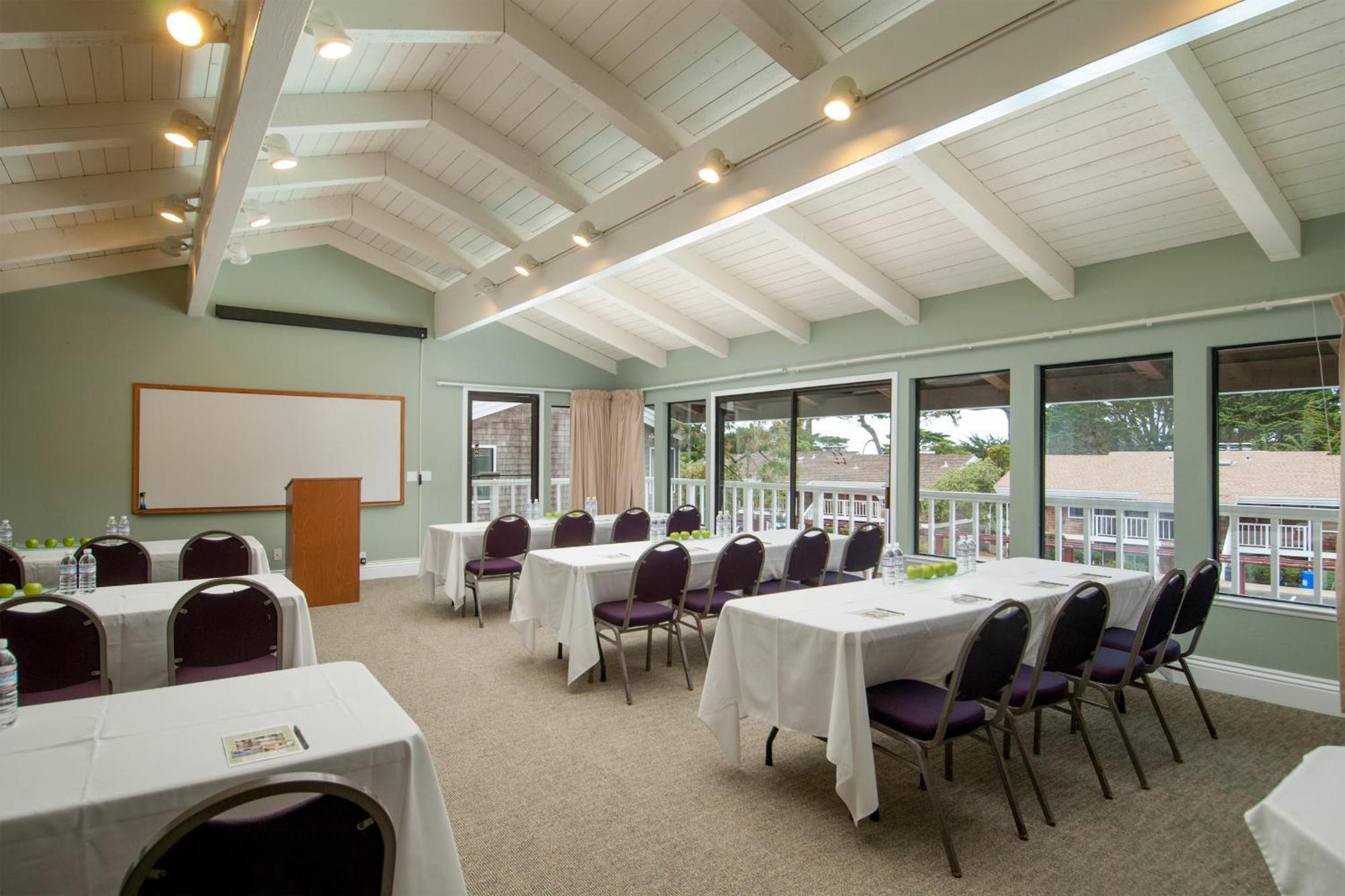 פסיפיק גרוב Lighthouse Lodge & Cottages מראה חיצוני תמונה